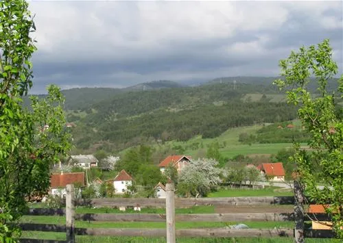 camping-viljamovka-kremna-ylvvq