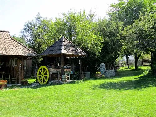 camping-viljamovka-kremna-ynctd