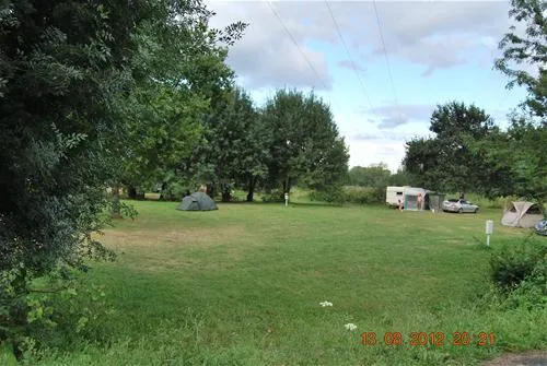 camping-intercommunal-bellerive-candes-st-martin-x94hp