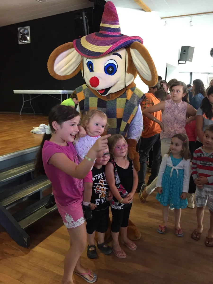 village-camping-club-les-guifettes-luon-oedpq