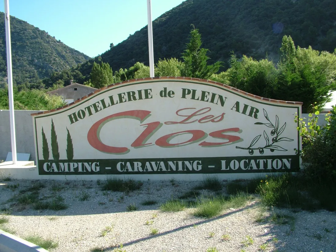 les-clos-nyons-vinsobres-a4e6o