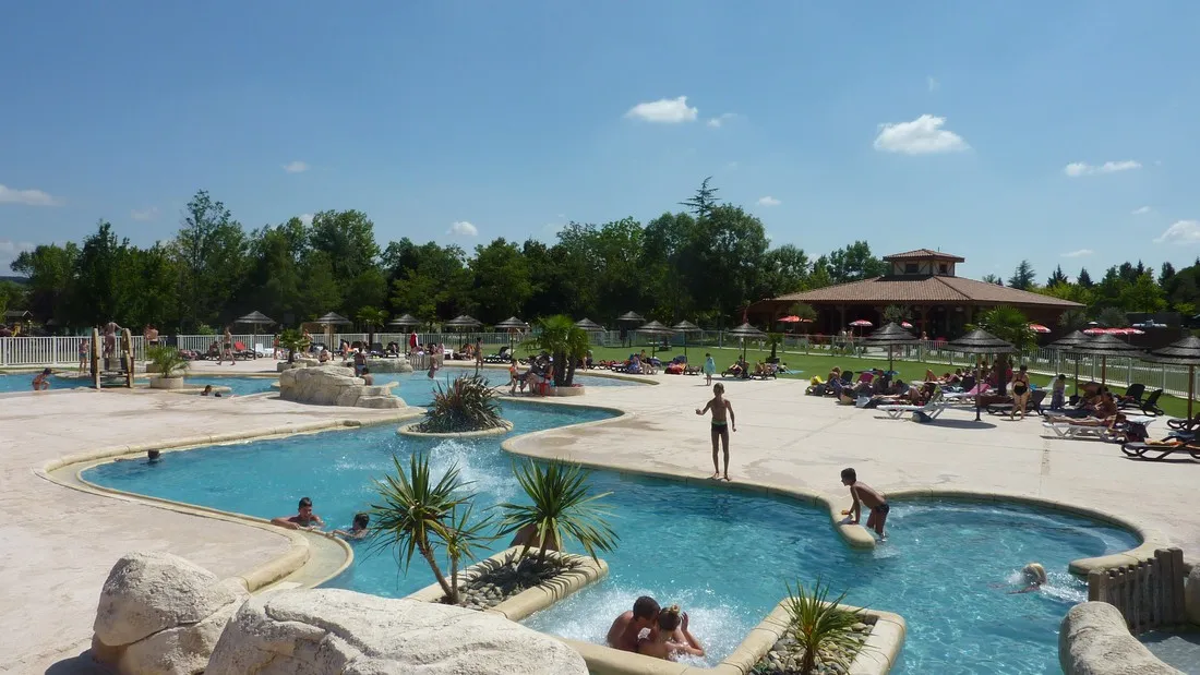 lac-de-thoux-st-cricq-thoux-dkfwc