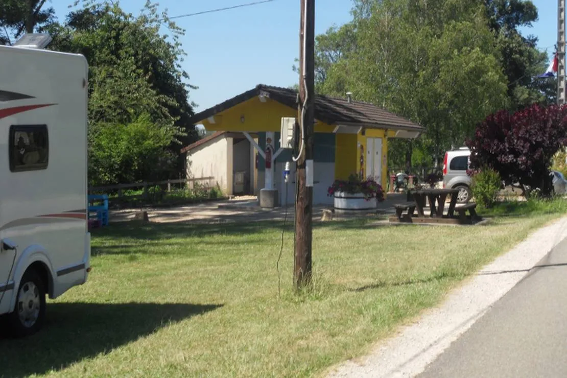 camping-municipal-orchamps-orchamps-kk9dr