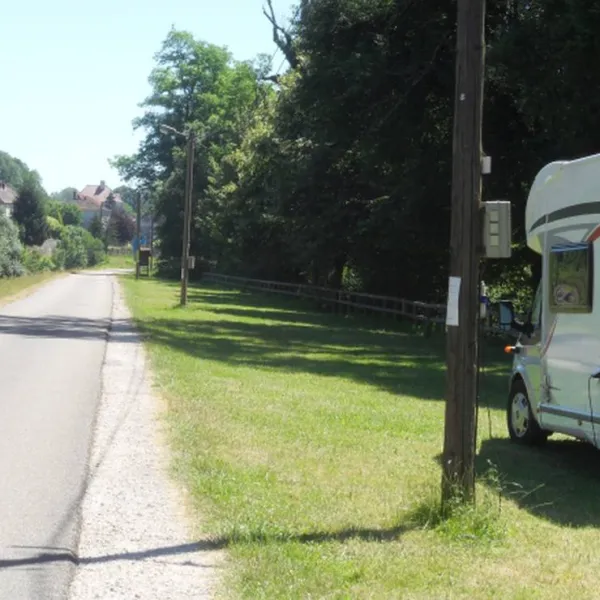 camping-municipal-orchamps-orchamps-r2b1d