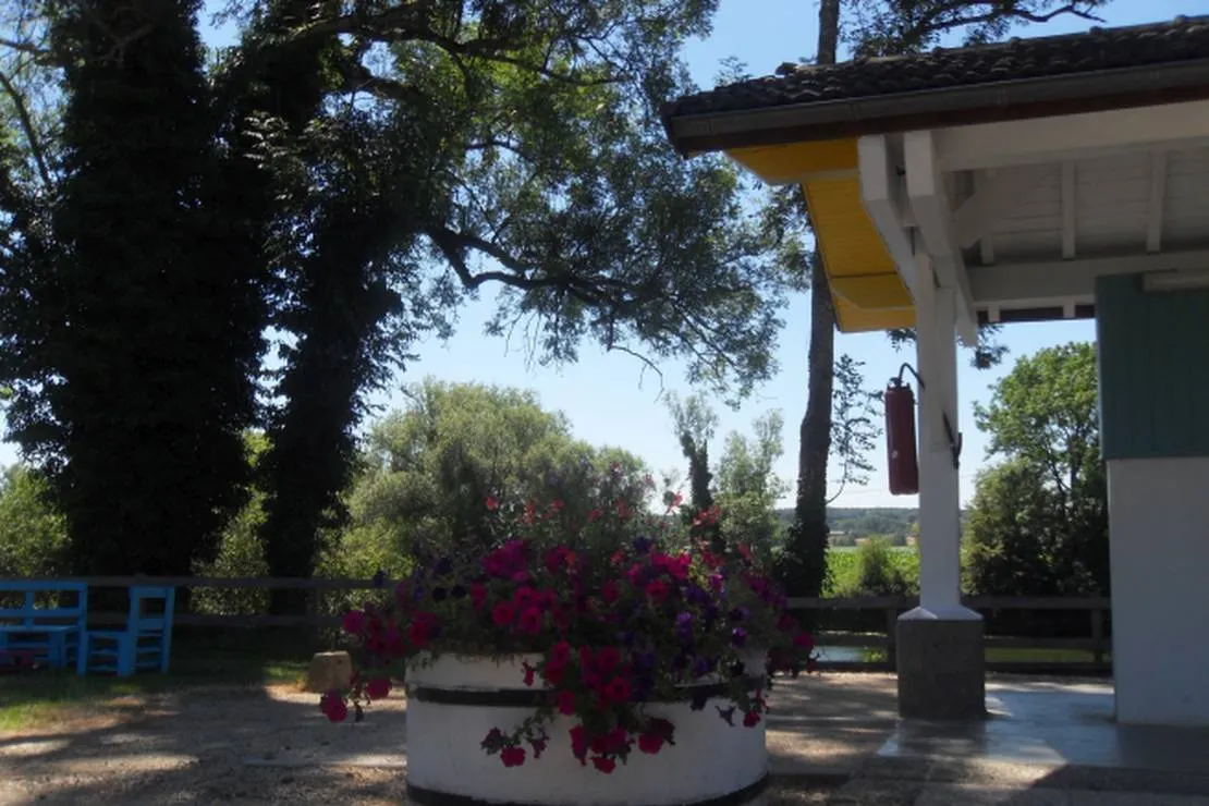 camping-municipal-orchamps-orchamps-v4zpe