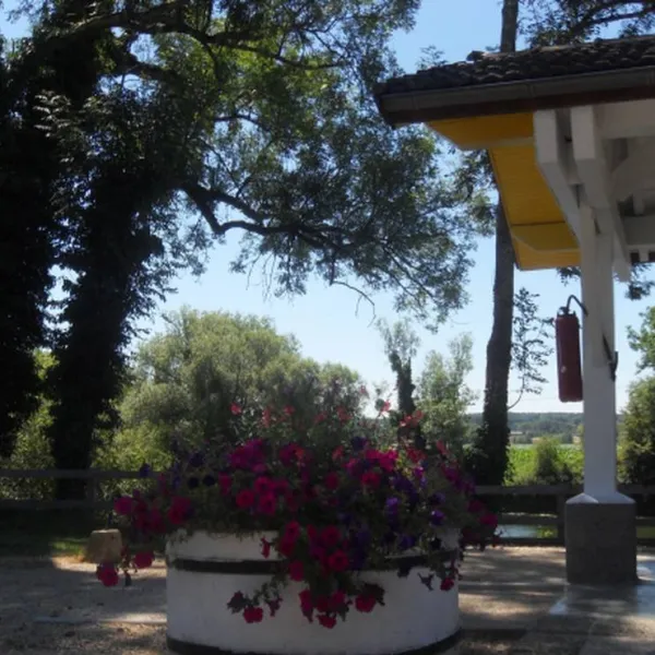 camping-municipal-orchamps-orchamps-v4zpe