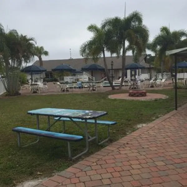 pine-island-rv-resort-st-james-city-f8bnx