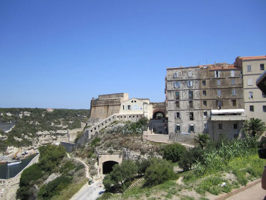 camping-araguina-bonifacio-s6sbj