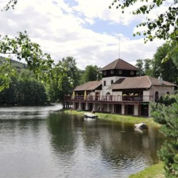 Camping Domaine des Messires  
