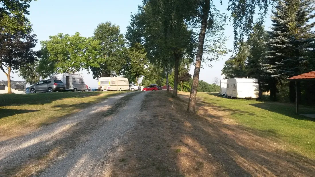 camping-auf-dem-kapfelberg-offenbergneuhausen-rzlsy