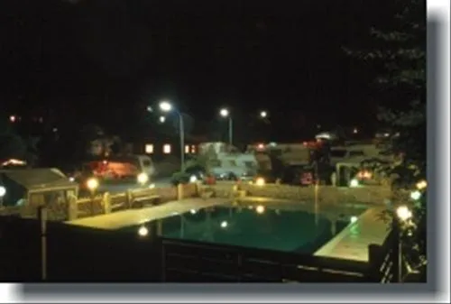 terrassencamping-schlossberg-itter-itter-emrh1