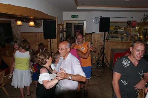 terrassencamping-schlossberg-itter-itter-johur