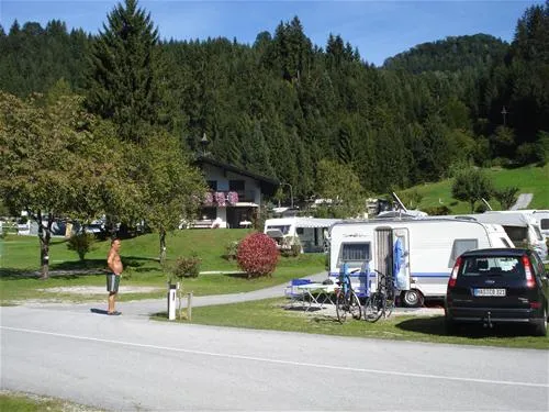 terrassencamping-schlossberg-itter-itter-sdfs4