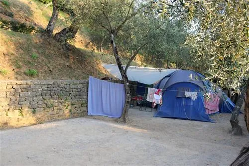 camping-gianna-tellaro-po71r