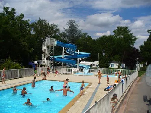 parc-camping-les-acacias-bellerive-sur-allier-5zhwq