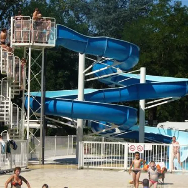 parc-camping-les-acacias-bellerive-sur-allier-mtjvf