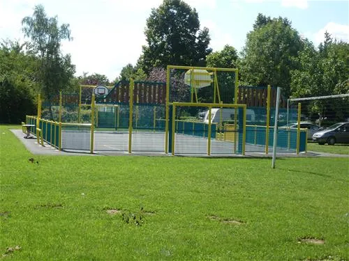 parc-camping-les-acacias-bellerive-sur-allier-soaz1