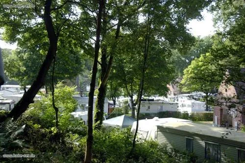 camping-mont-des-bruyeres-st-amand-les-eaux-esy2p