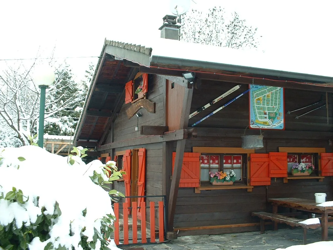 camping-la-corbaz-hautesavoie-c5ez3