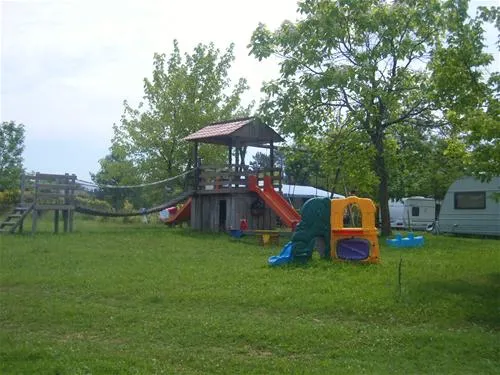 camping-las-patrasses-vergt-de-biron-6vplr