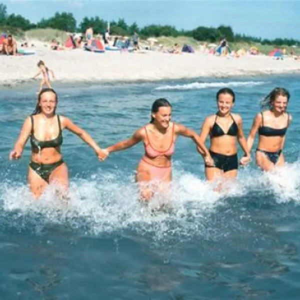 inselcamp-fehmarn-meeschendorf-inselcamping-fehmarn-rxrwx