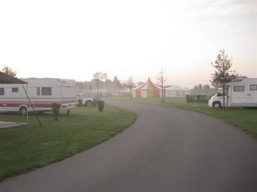 inselcamp-fehmarn-meeschendorf-inselcamping-fehmarn-rzxvl