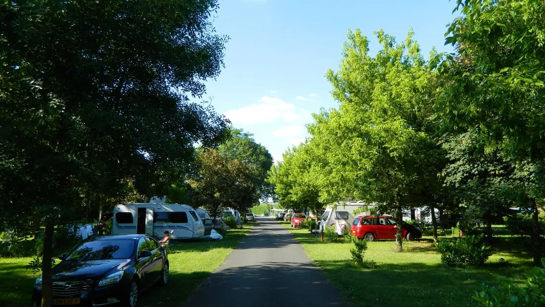 camping-les-peupliers-montlouis-sur-loire-lad4g