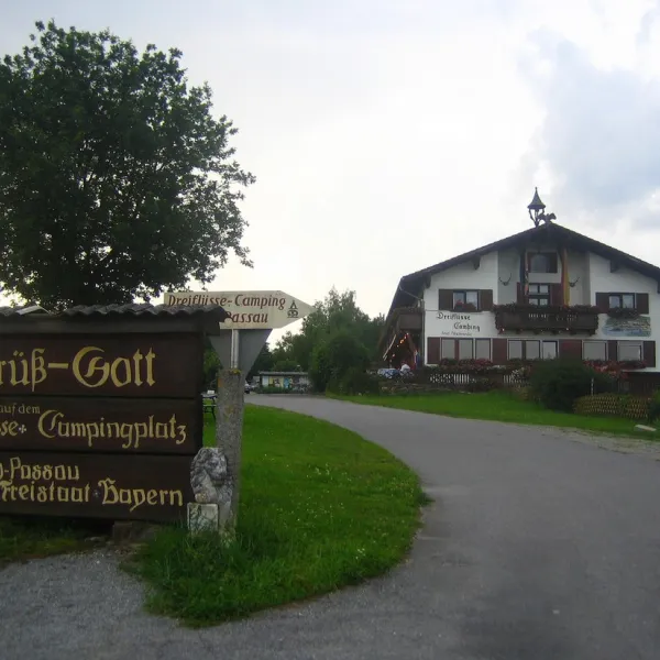 dreiflssecamping-irring-qrqul
