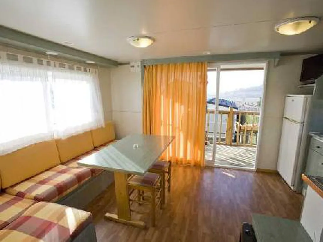 berga-resort-the-mountain-and-wellness-center-berga-dcktz