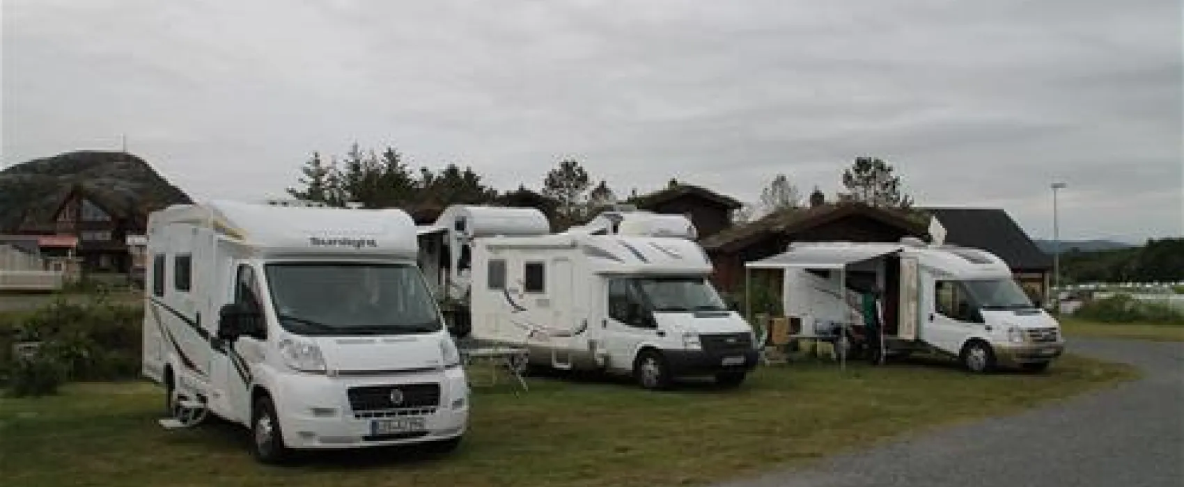 Bud Camping