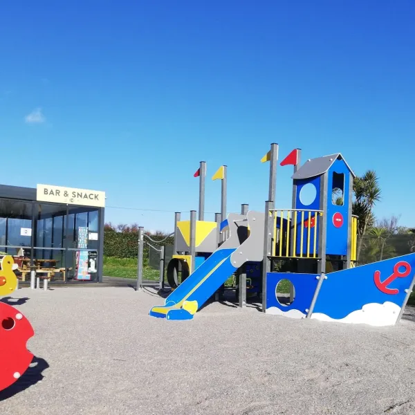 camping-le-trologot-saint-pol-de-leon-bntdy