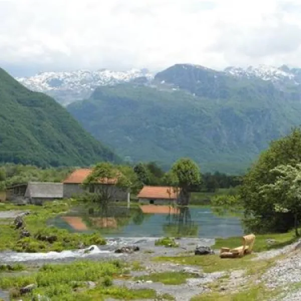 camping-krojet-gusinje-nu12g