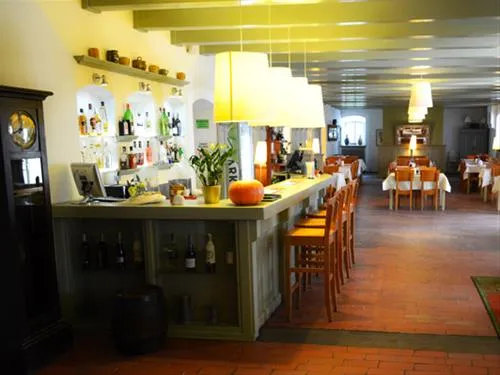 camping-hotel-spichlerz-kazimierz-dolny-isfnd