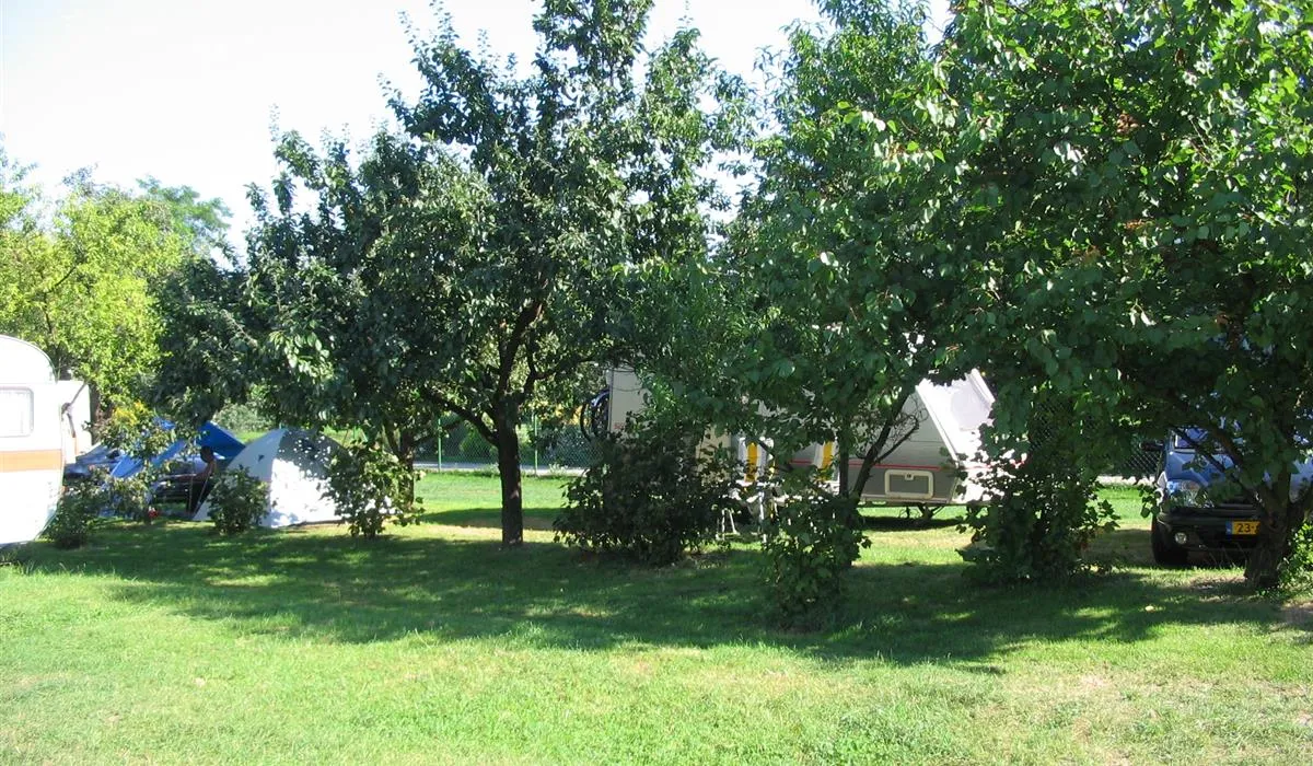 camping-hotel-spichlerz-kazimierz-dolny-x3g42