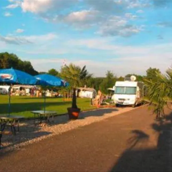 freizeitzentrum-campingplatz-thrishaus-90axi