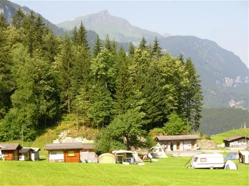 bauernhofcamping-wyler-innertkirchen-uuebx