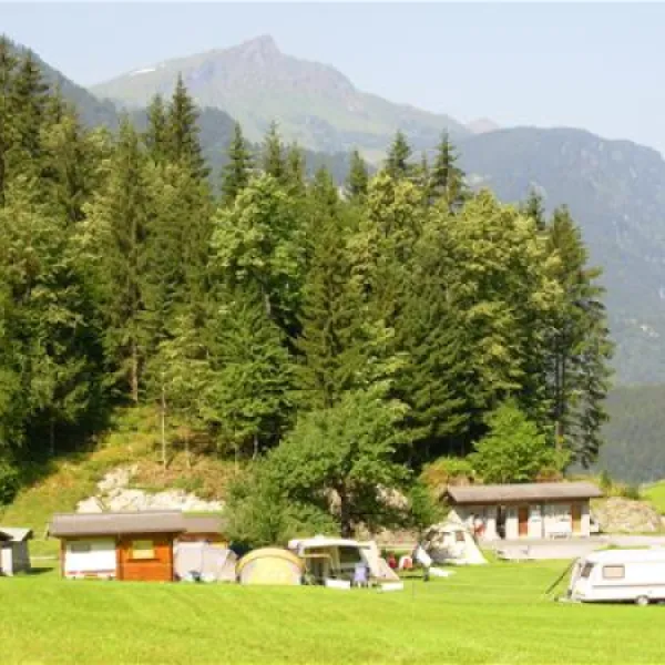 bauernhofcamping-wyler-innertkirchen-uuebx
