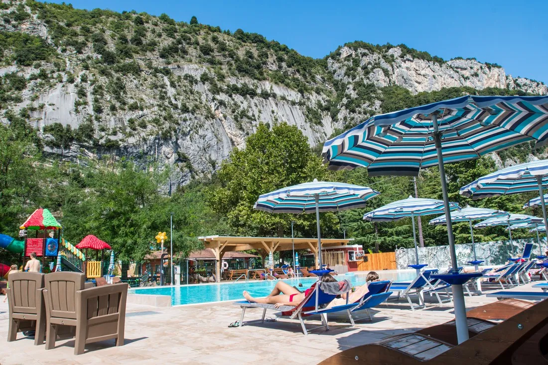 camping-zoo-arco-poj7o