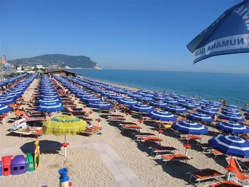 campeggio-numana-blu-numana-gx0hw