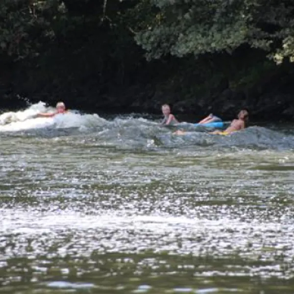 camping-de-coursavy-cassaniouze-9qeyf