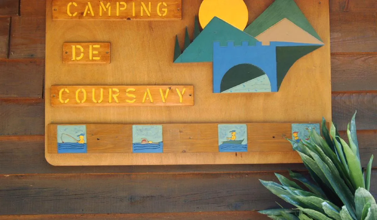 camping-de-coursavy-cassaniouze-apfnt