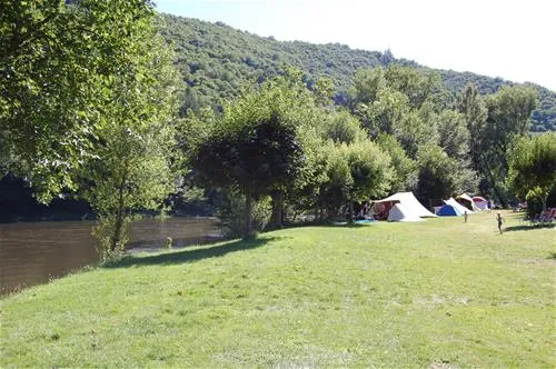 camping-de-coursavy-cassaniouze-m8tom