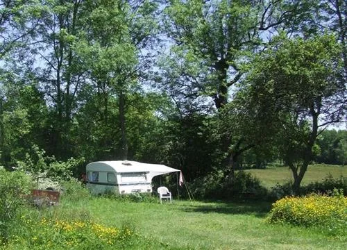 minicamping-les-fayes-gouttires-dpqlh