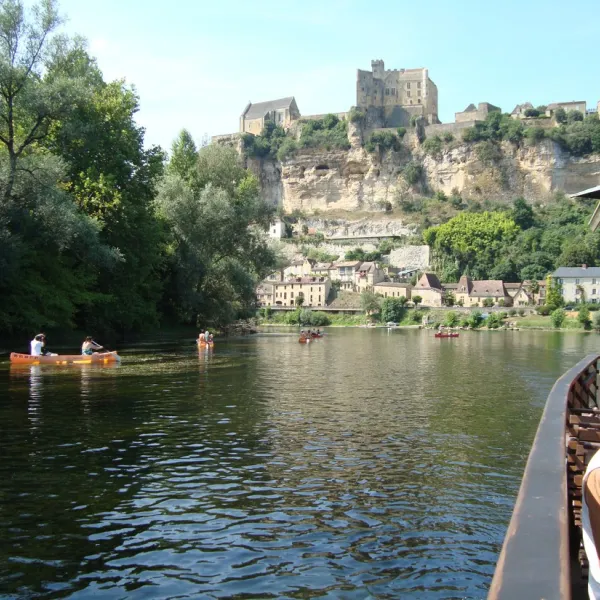 camping-le-roc-de-lavandre-st-felix-de-reillac-et-mortema-bwveo
