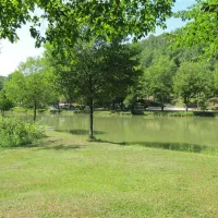 camping-le-roc-de-lavandre-st-felix-de-reillac-et-mortema-oihfo