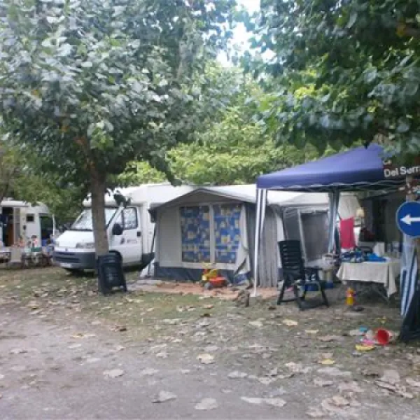 camping-lorri-del-pallars-sort-f4dtg