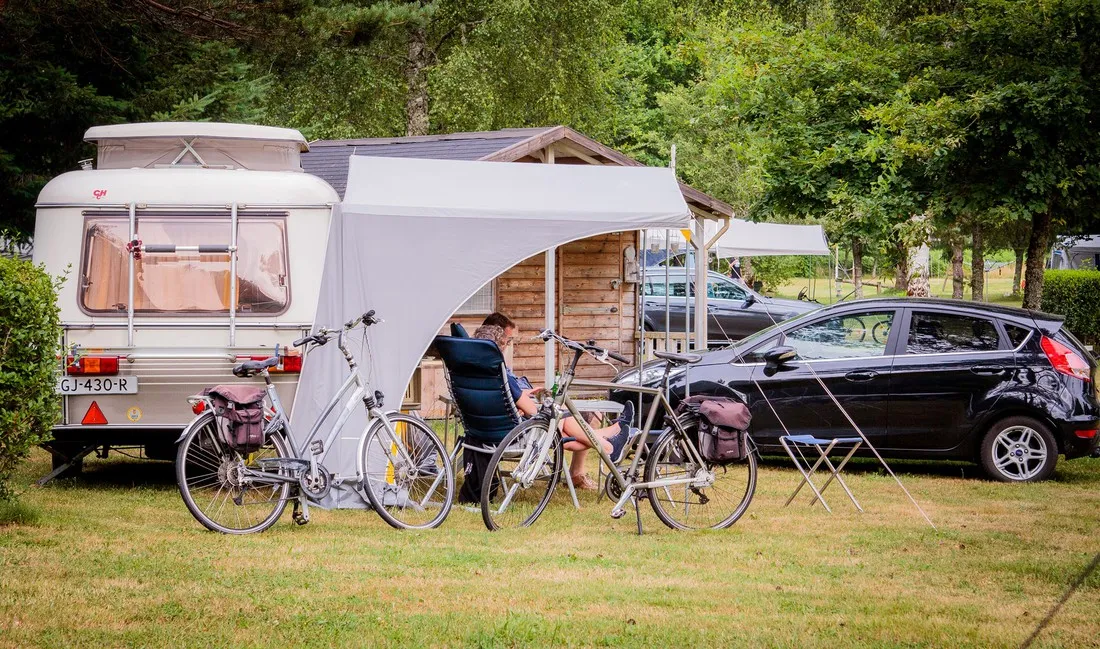 camping-lall-corrze-8kmpz