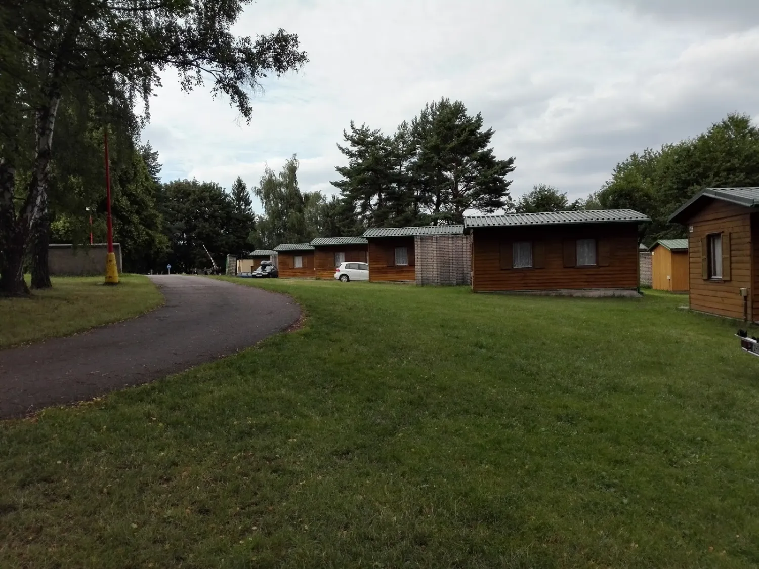 camping-u-letadla-se-hz9qw