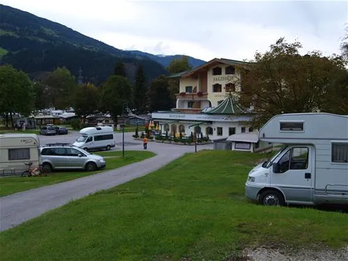 erlebniscomfortcamping-aufenfeld-aschau-im-zillertal-5p74k