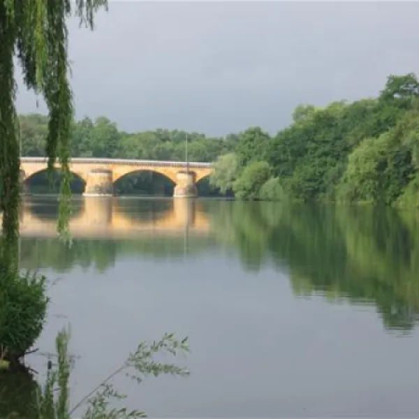 terrain-de-camping-municipal-de-metzplage-metz-4c6ix
